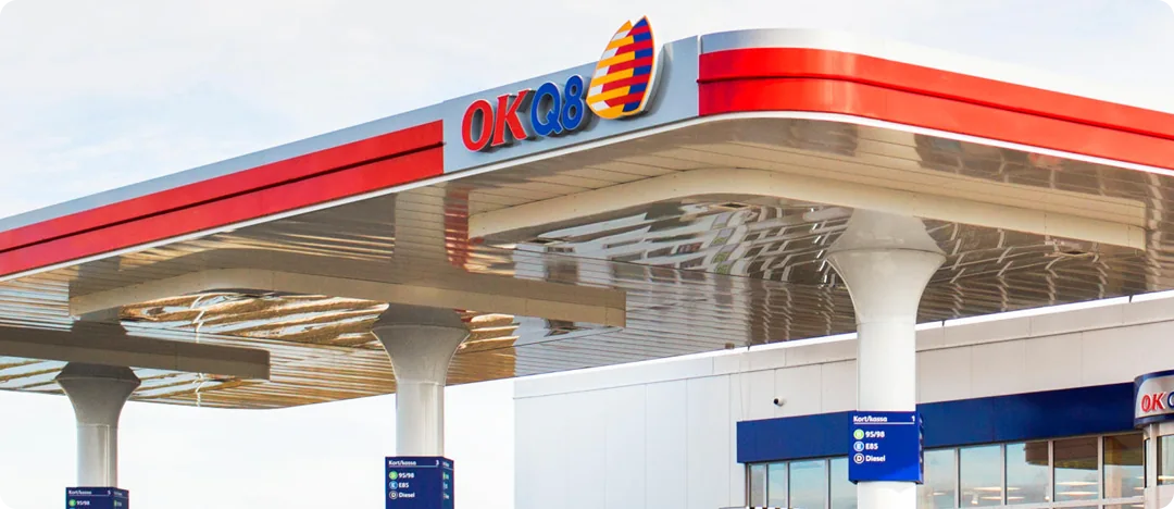OKQ8 station signage
