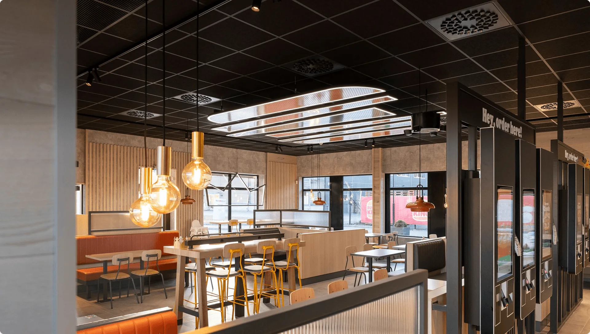 Retail and restaurant interior construction